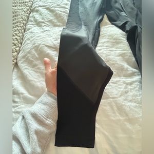 Lululemon black luxtreme 25” leggings shine edition*